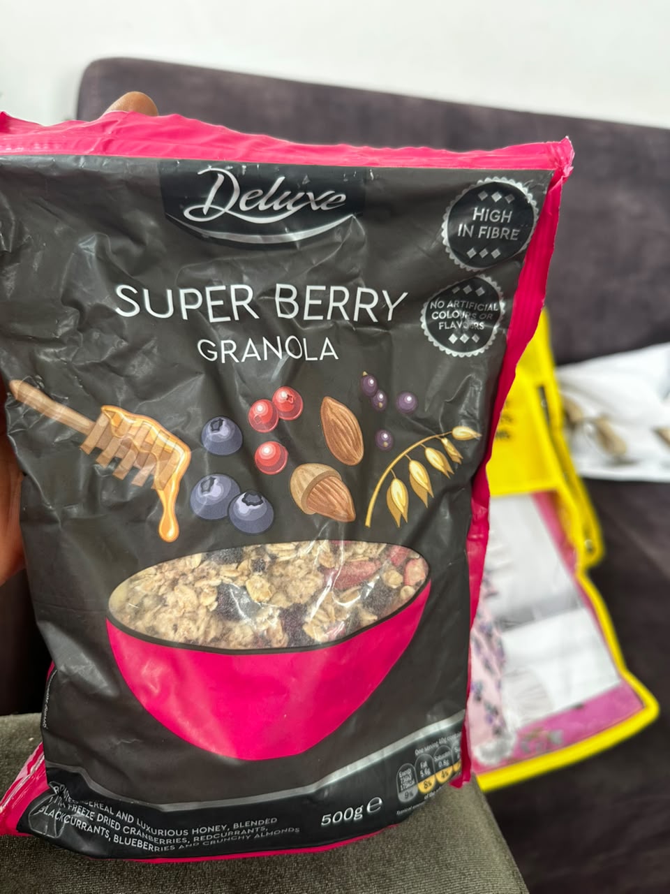 Deluxe Super Berry Granola